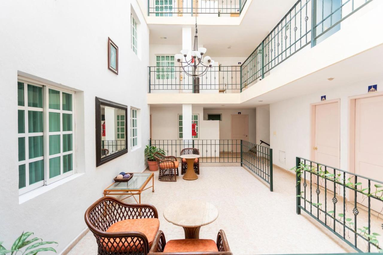 Hotel Gandhi تْشيتومال المظهر الخارجي الصورة
