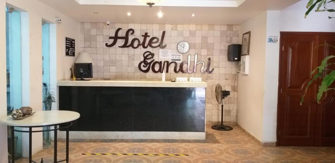 Hotel Gandhi تْشيتومال المظهر الخارجي الصورة