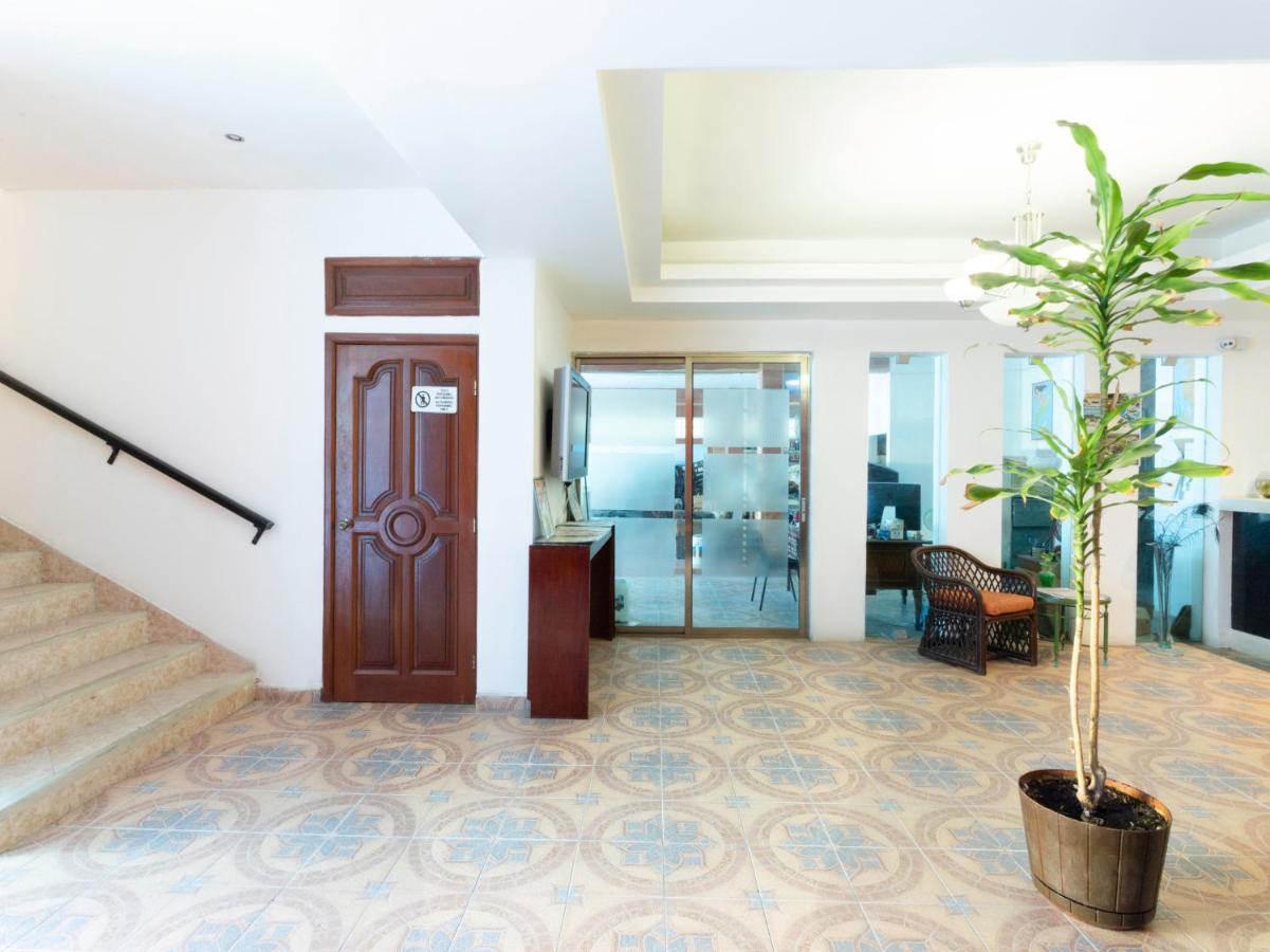 Hotel Gandhi تْشيتومال المظهر الخارجي الصورة